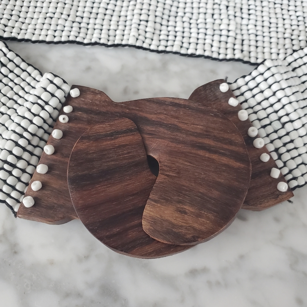 BEADED Elastic STRETCH BELT Wood Buckle clasp HANDMADE Cocobelle